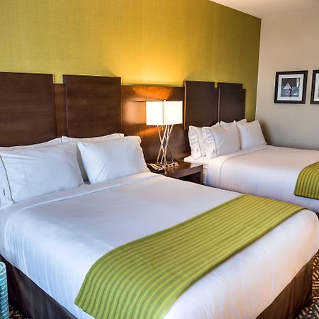 Holiday Inn Express & Suites Spruce Grove - Stony Plain By Ihg Экстерьер фото