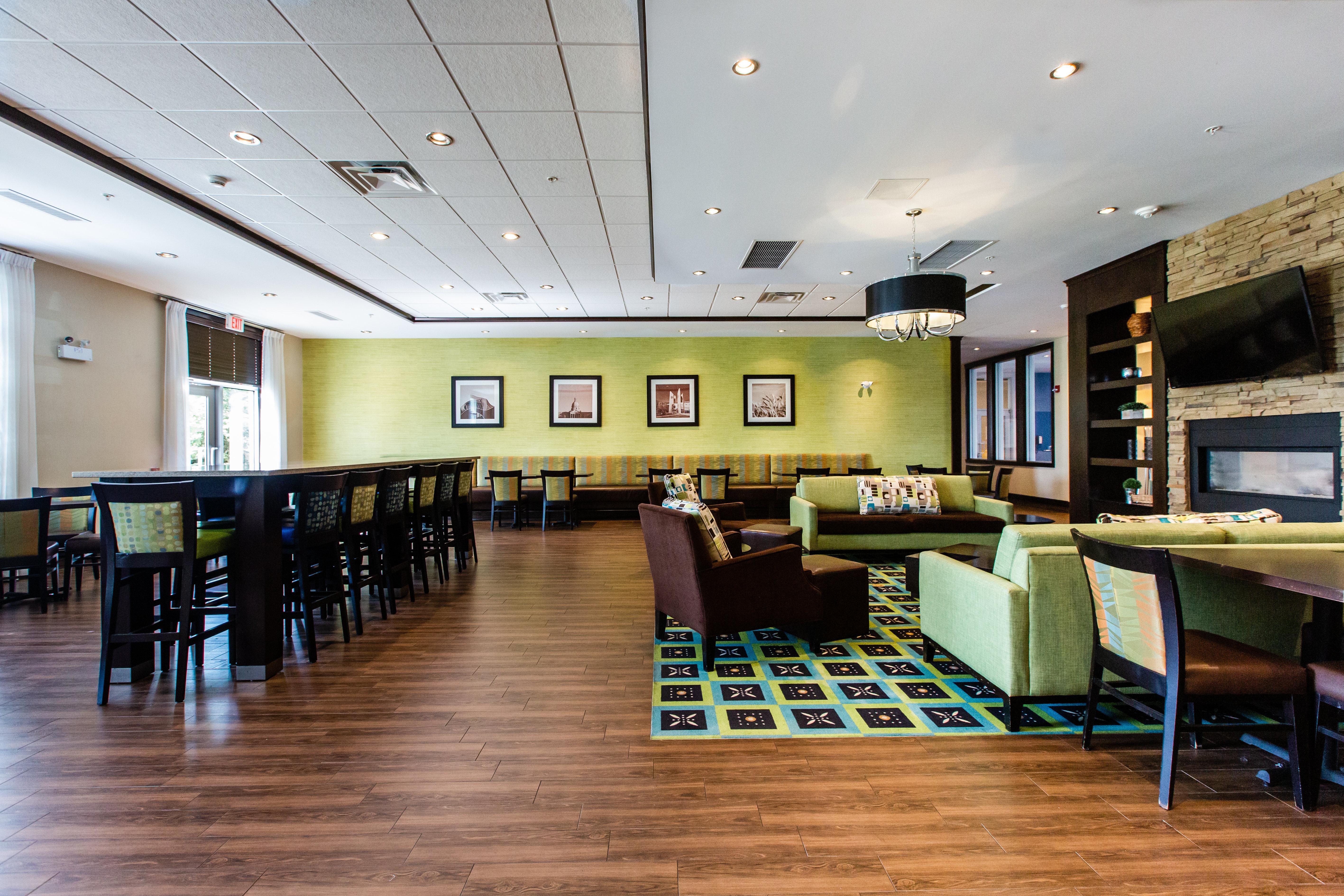 Holiday Inn Express & Suites Spruce Grove - Stony Plain By Ihg Экстерьер фото