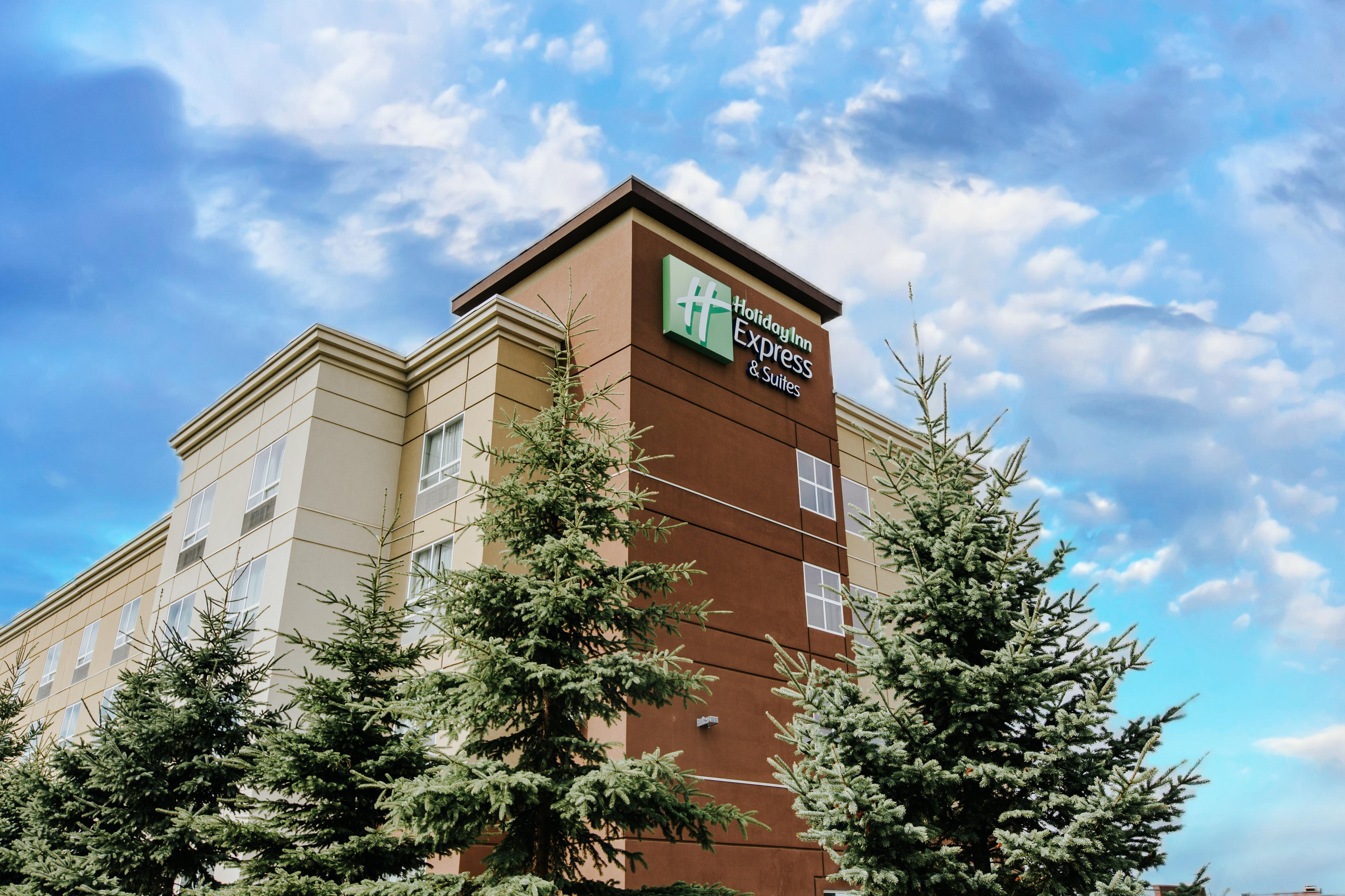 Holiday Inn Express & Suites Spruce Grove - Stony Plain By Ihg Экстерьер фото