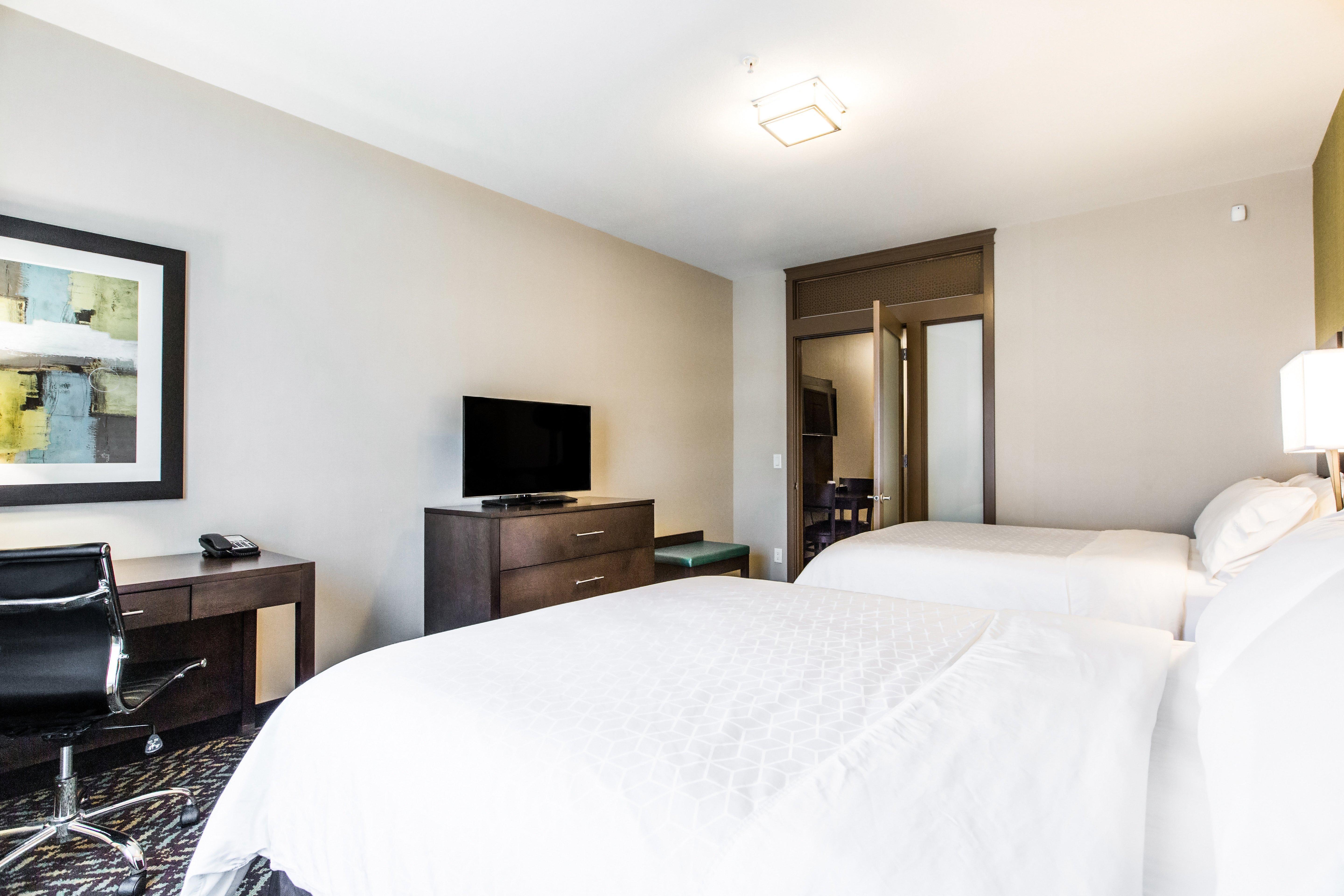 Holiday Inn Express & Suites Spruce Grove - Stony Plain By Ihg Экстерьер фото