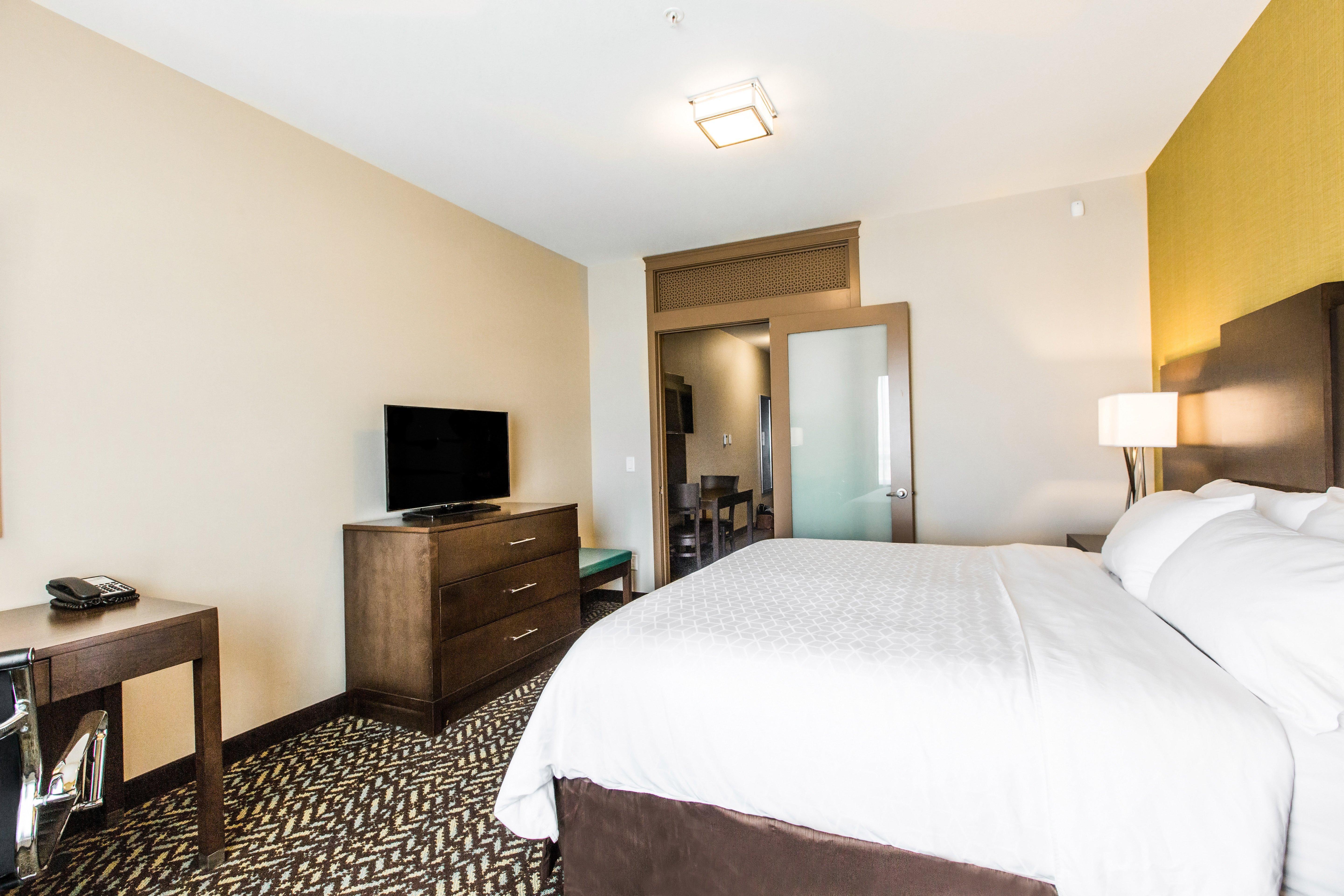Holiday Inn Express & Suites Spruce Grove - Stony Plain By Ihg Экстерьер фото